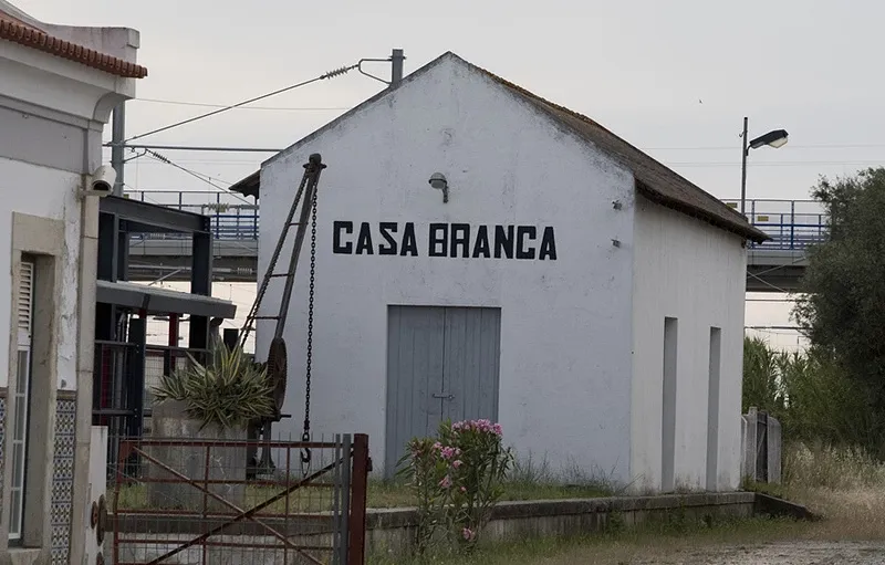 Casa Branca, aldeia ferroviária, concelho de Montemor-o-Novo, freguesia de Santiago do Escoural